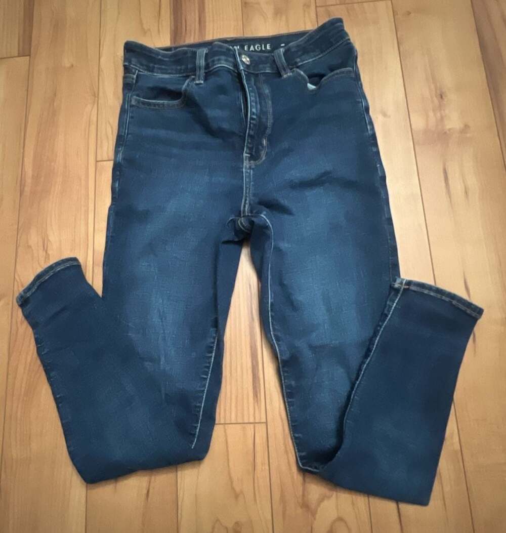 American Eagle Women's Super High-Rise Jegging Jeans Size 4 Short